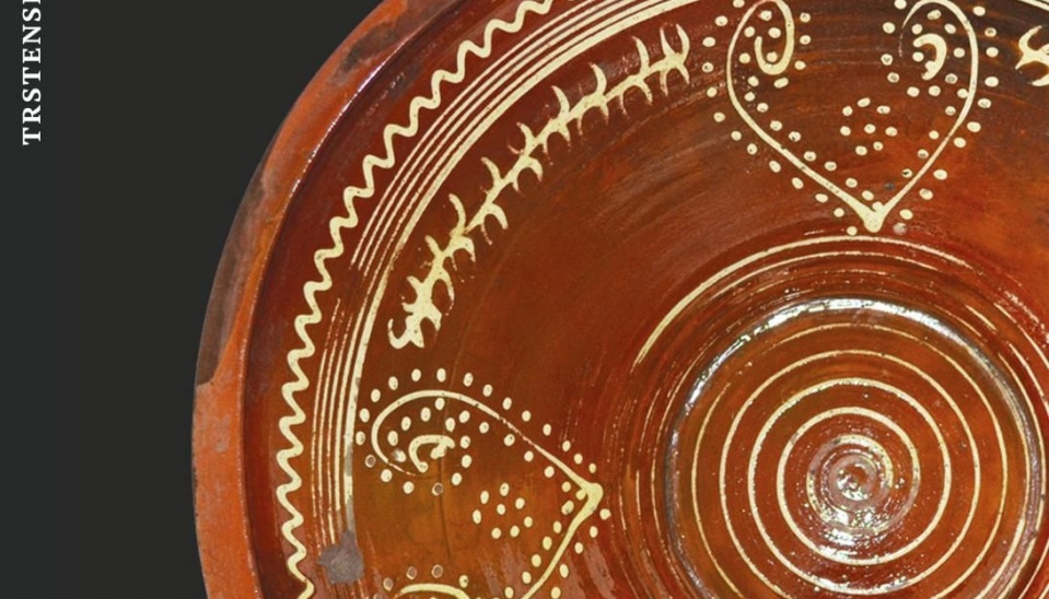 Brožúrka Trstenská keramika, ktorá je dostupná v Turisticko-informačnom centre v Trstenej